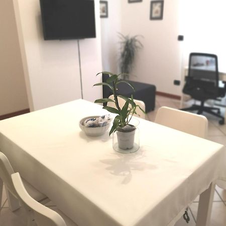 Holiday Apartment - Brescia Centro - Parcheggio Privato Extérieur photo