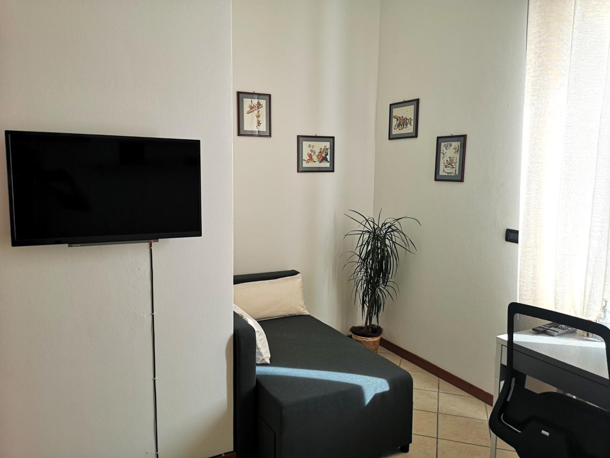 Holiday Apartment - Brescia Centro - Parcheggio Privato Extérieur photo