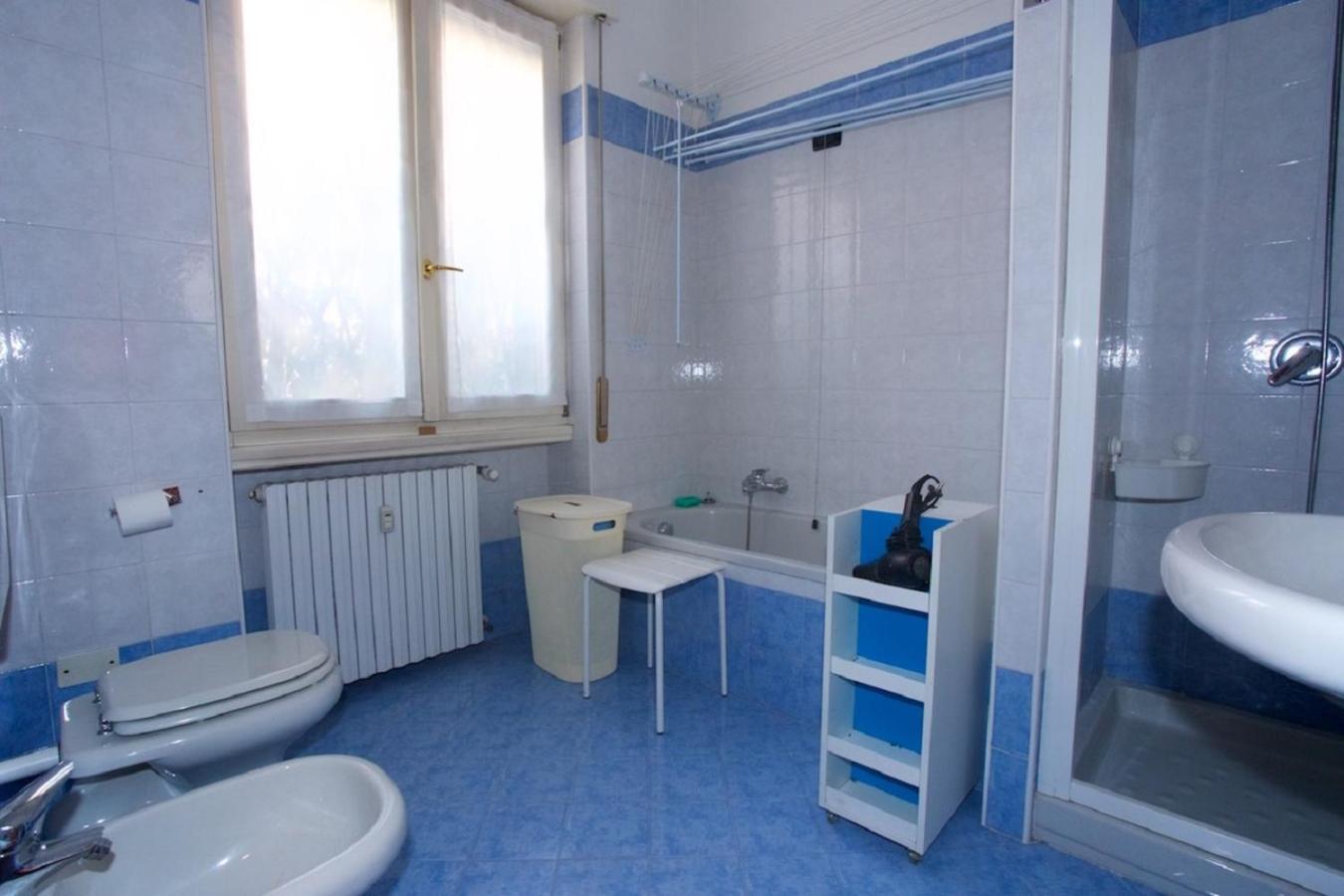 Holiday Apartment - Brescia Centro - Parcheggio Privato Extérieur photo